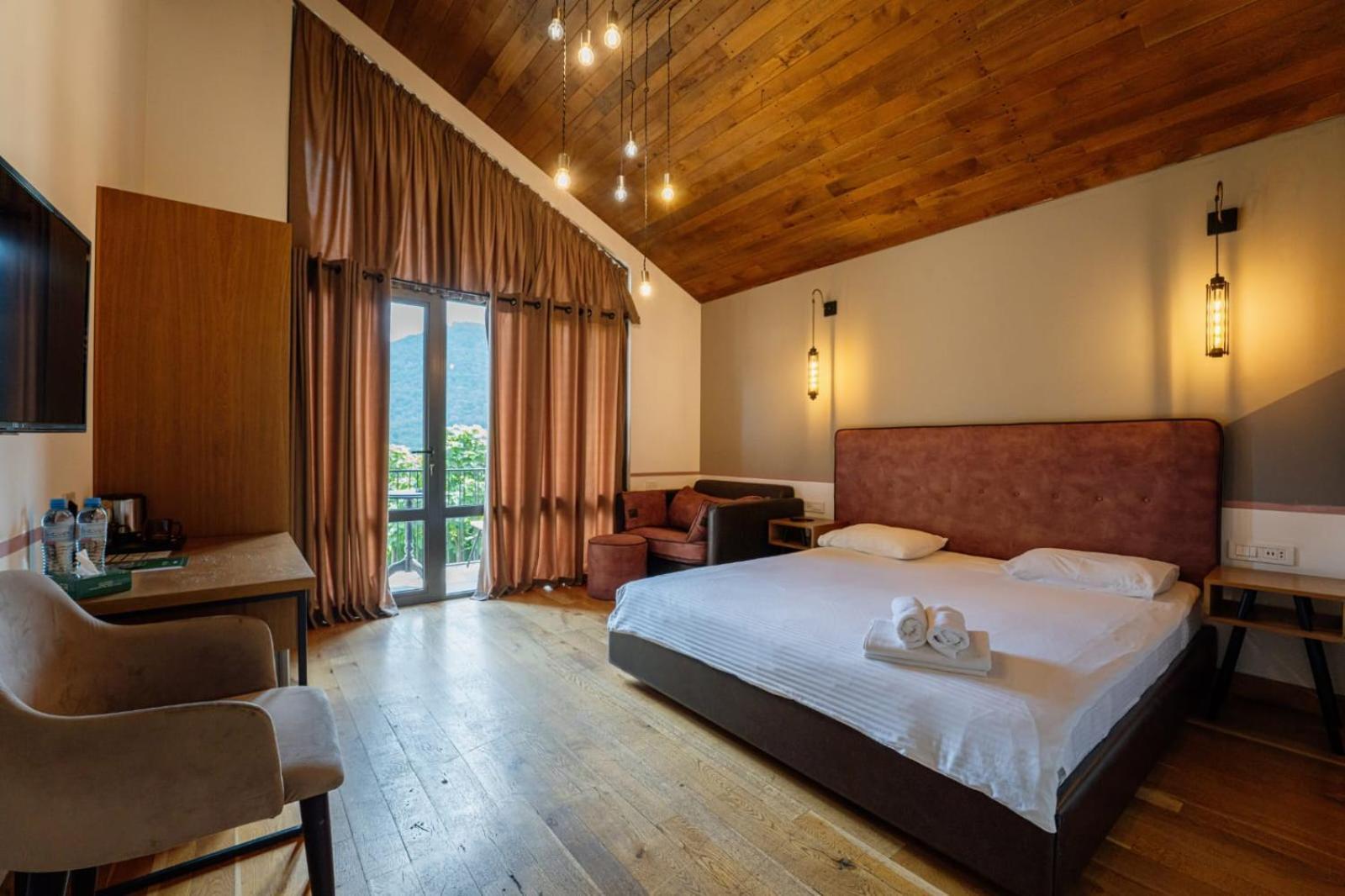 Hover Boutique Hotel Dilijan Exterior foto